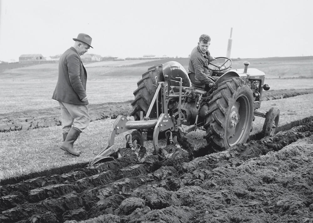 Norwegian-World-Ploughing-C_1000px
